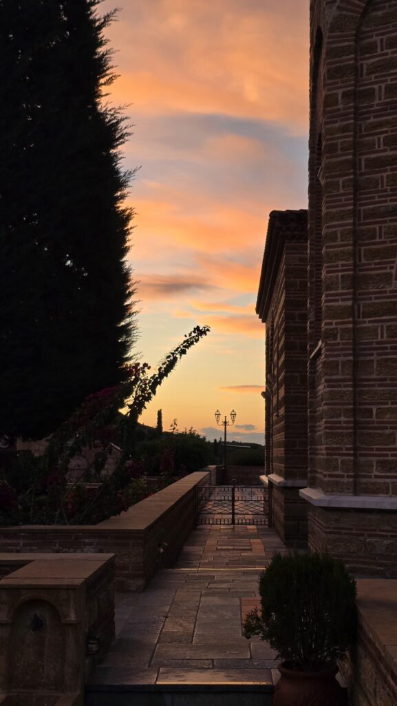 20251130 170536 20251130 170536